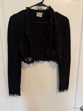Banned Apparel black lace-front bolero y2k cropped long sleeve cardigan sz large